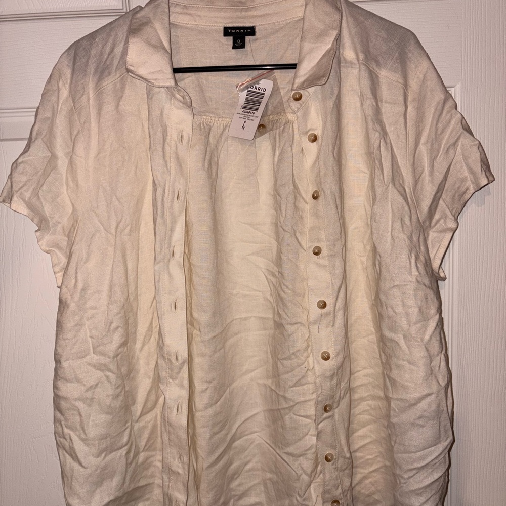 Torrid button up shirt